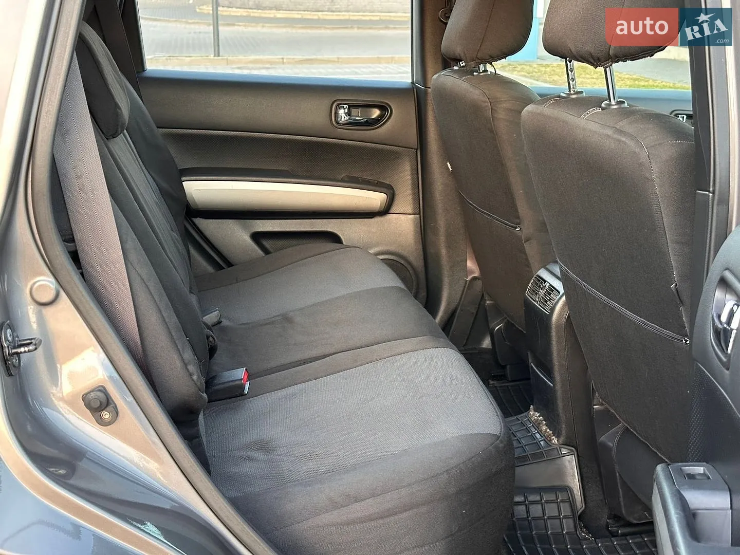 2011 Nissan X-Trail - мініатюра 28
