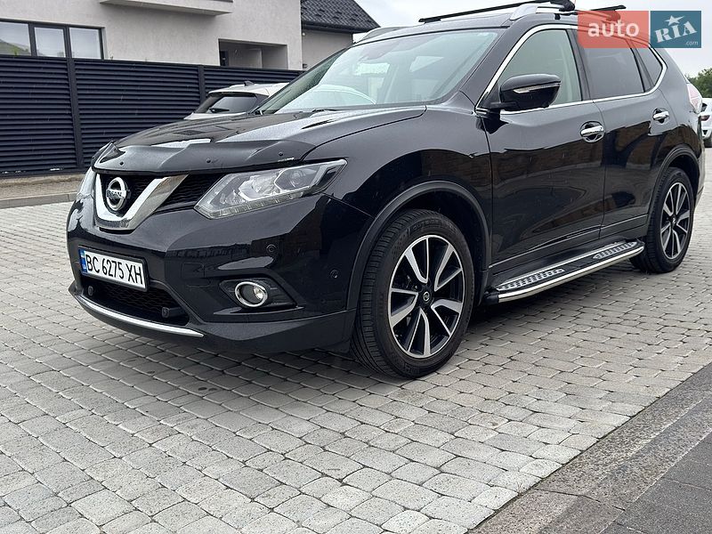 Внедорожник / Кроссовер Nissan X-Trail 2015 в Львове