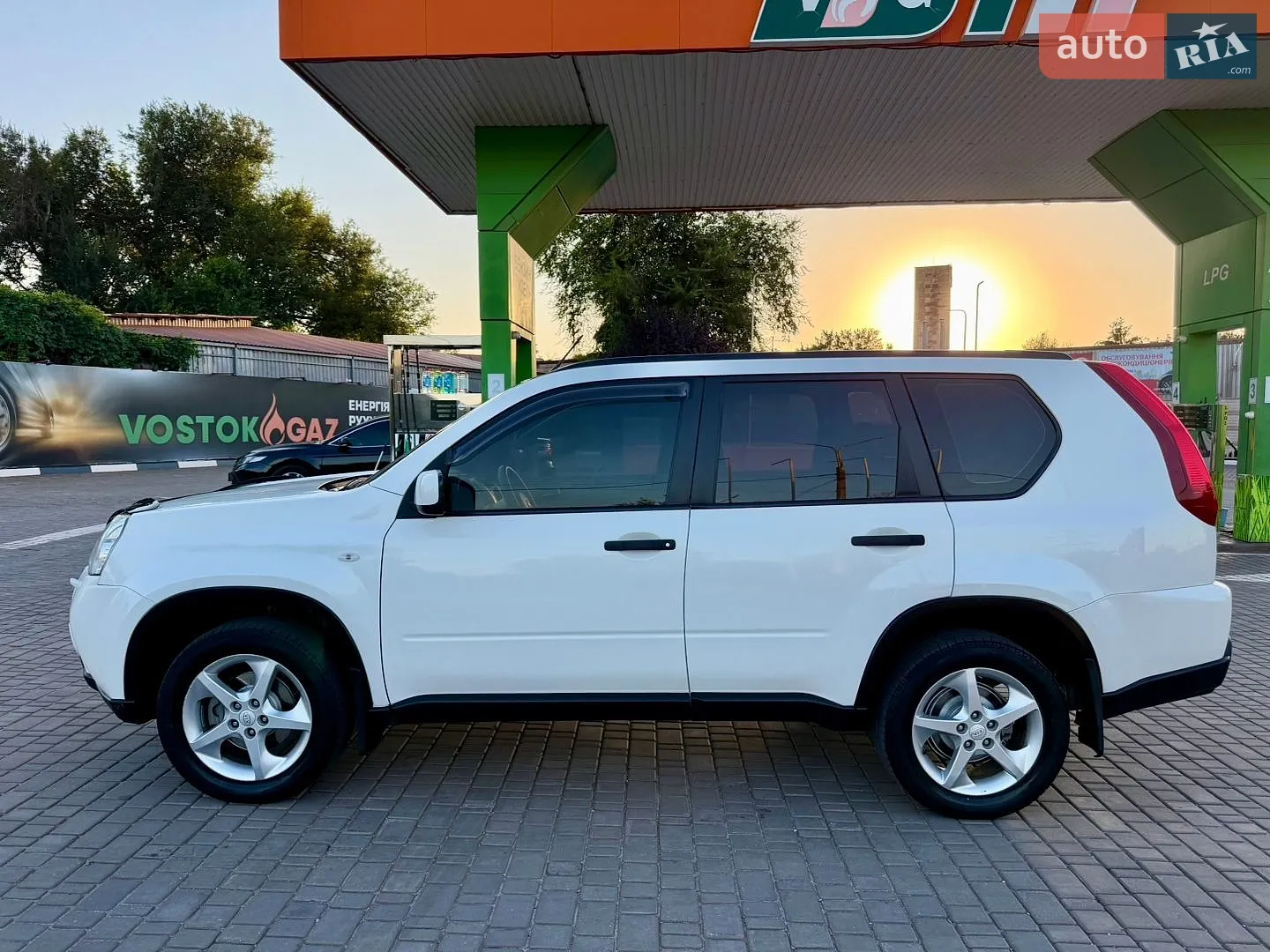 2012 Nissan X-Trail - мініатюра 12