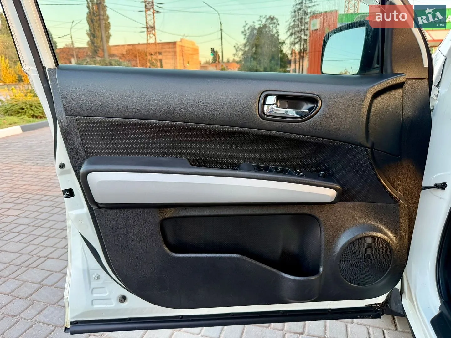 2012 Nissan X-Trail - мініатюра 43