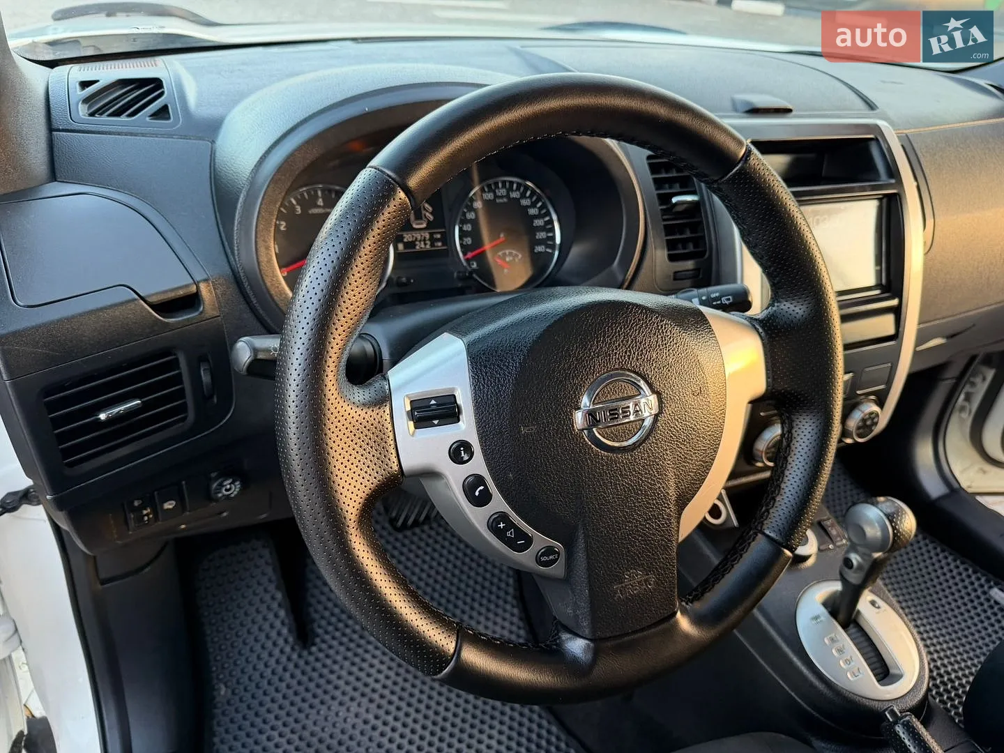 2012 Nissan X-Trail - мініатюра 47
