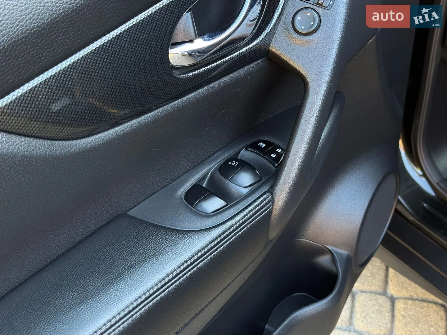 2016 Nissan X-Trail - мініатюра 29