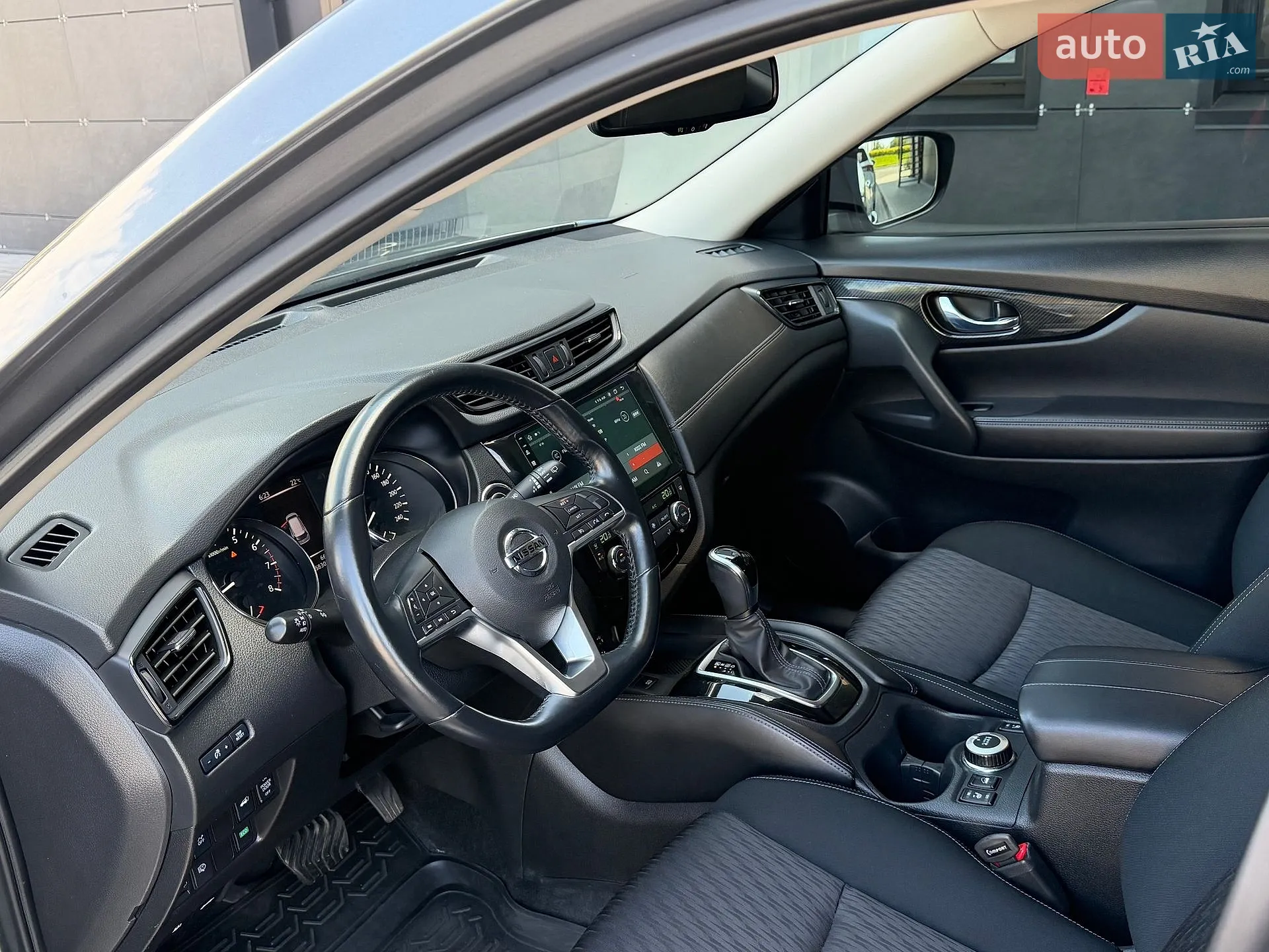 2021 Nissan X-Trail - мініатюра 21