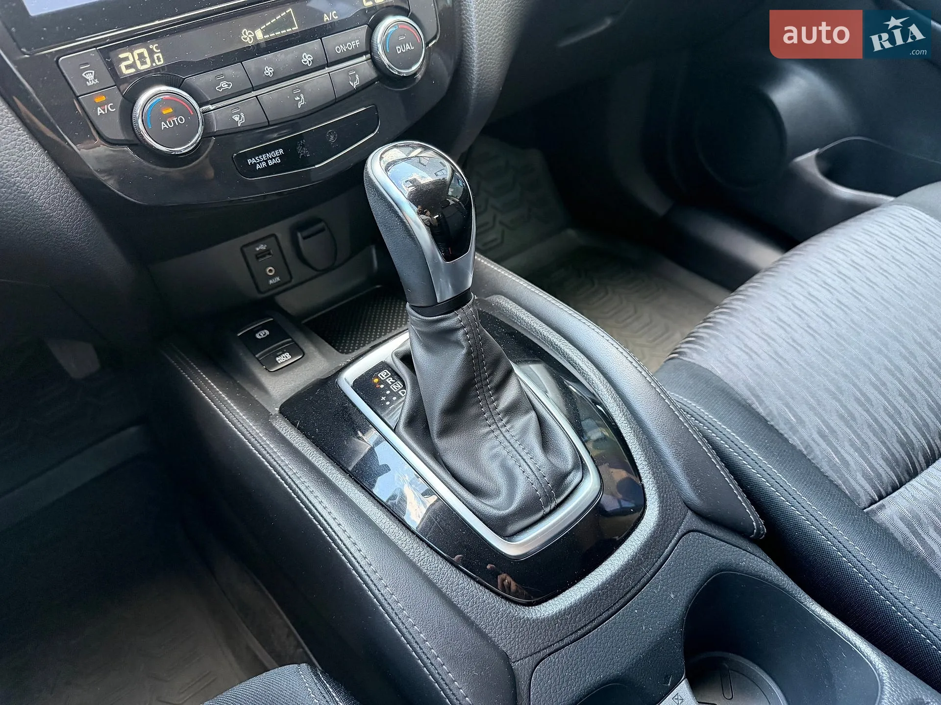 2021 Nissan X-Trail - мініатюра 26