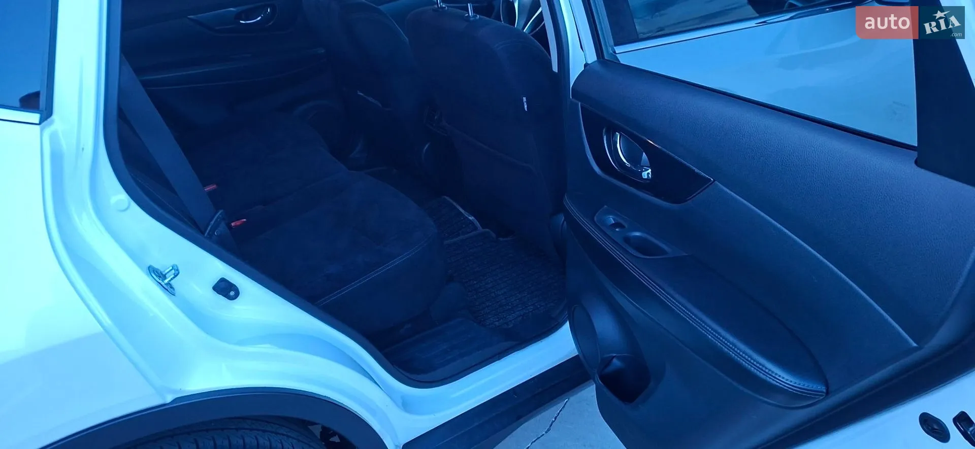 2015 Nissan X-Trail - мініатюра 17