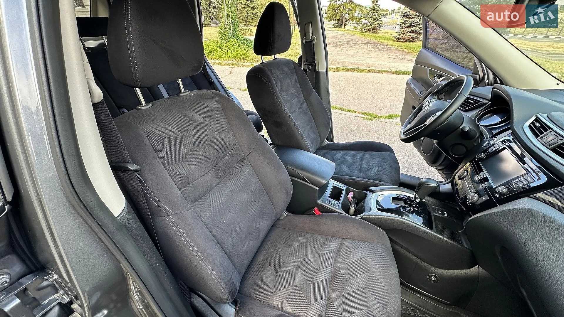 2017 Nissan X-Trail - мініатюра 17
