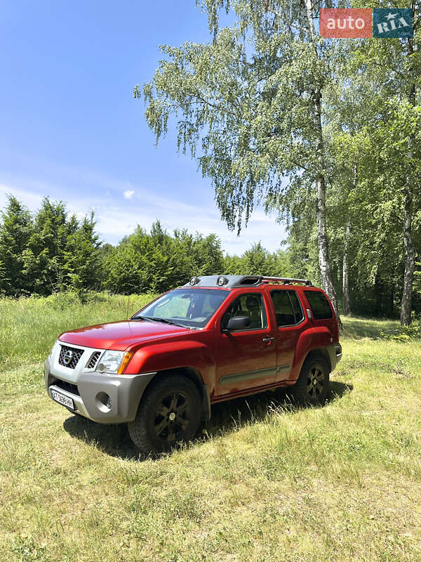 Позашляховик / Кросовер Nissan Xterra 2012 в Косові