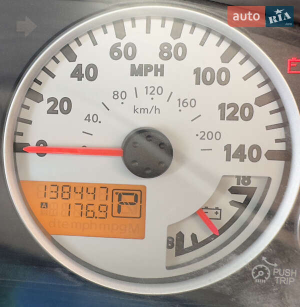 Позашляховик / Кросовер Nissan Xterra 2012 в Косові