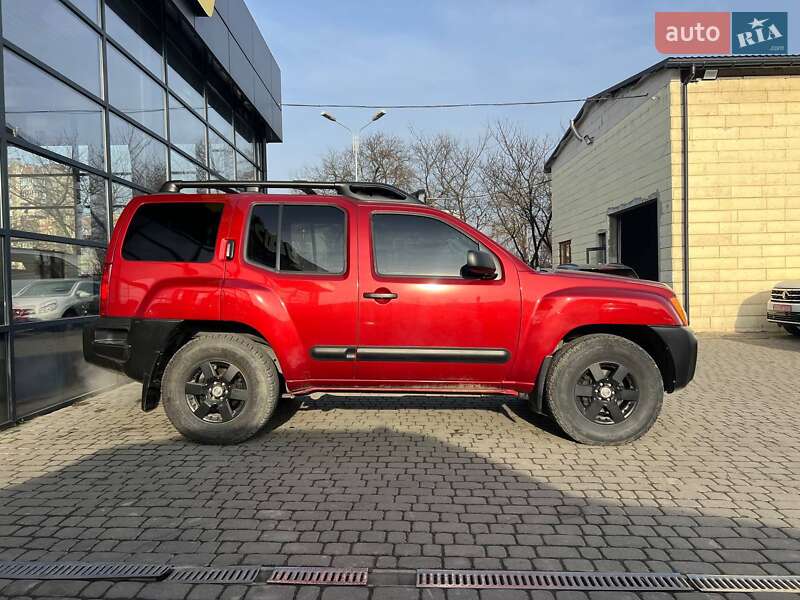 Внедорожник / Кроссовер Nissan Xterra 2013 в Ивано-Франковске