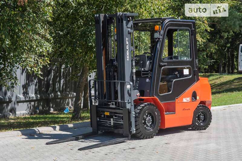 Вилочный погрузчик Noblelift FD25 2023 в Житомире