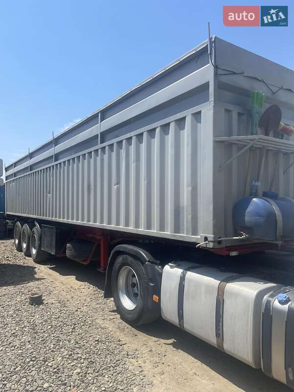Контейнеровоз полуприцеп Novatrail NTQ 1997 в Черкассах