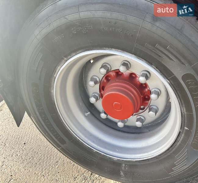 Самоскид напівпричіп Novatrail SKI 1999 в Жовкві