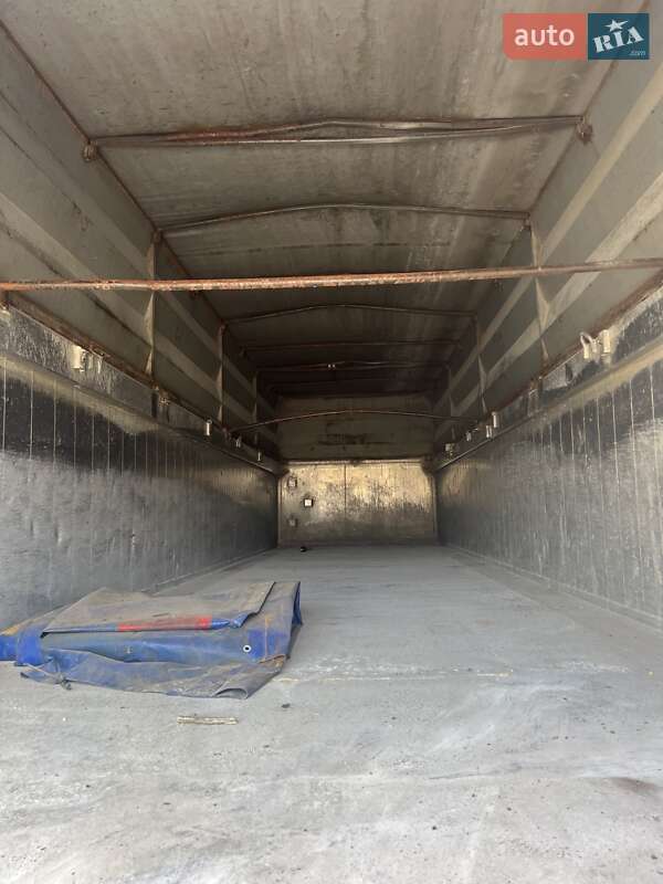 Самосвал полуприцеп Novatrail SKI 2004 в Днепре