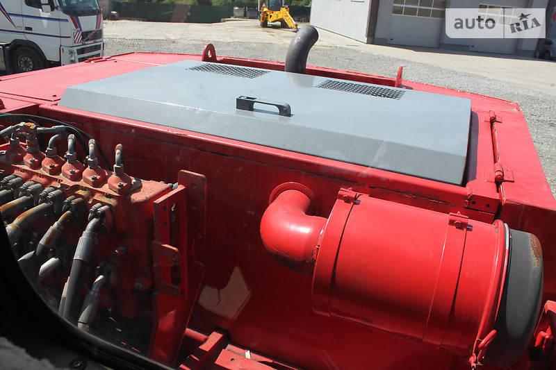 Колісний екскаватор O&K MH 1998 в Львові