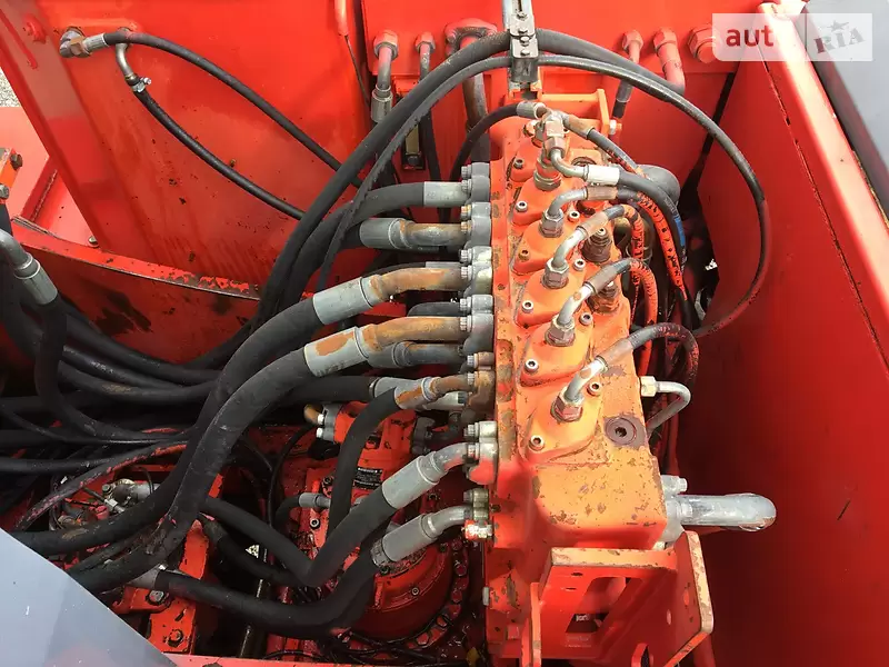 Колесный экскаватор O&K MH 1998 в 