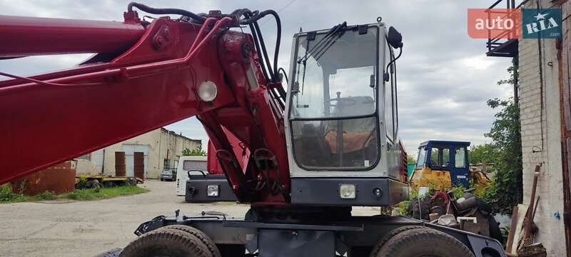 Колесный экскаватор O&K MH 1993 в Лозовой