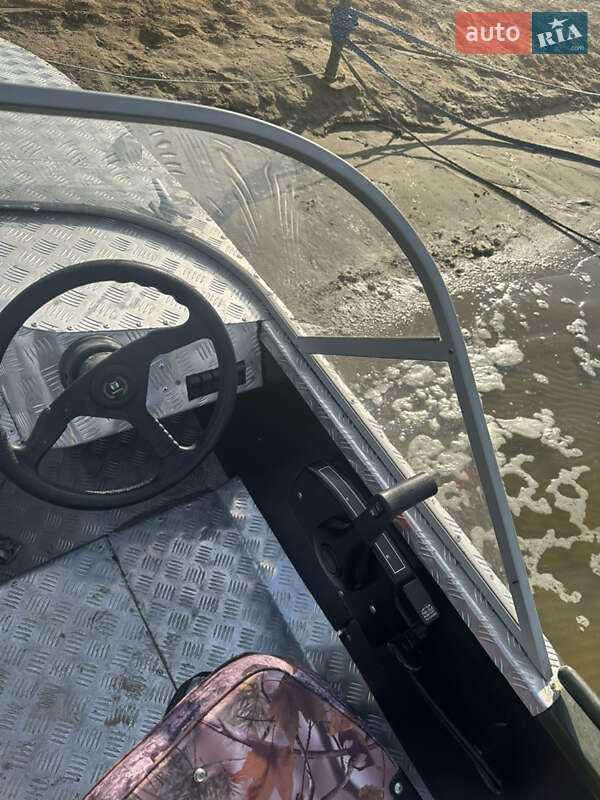 Катер Обь 3 1991 в Николаеве