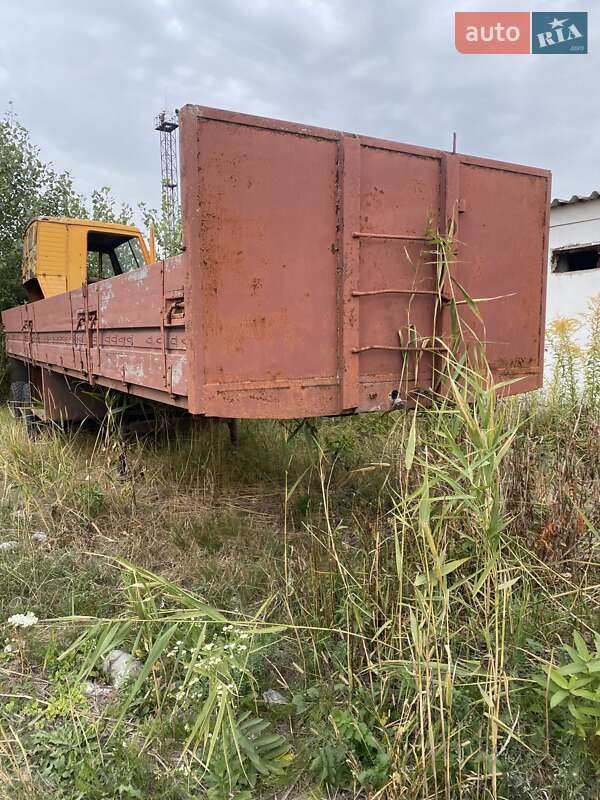 Бортовий напівпричіп ОДАЗ 9370 1983 в 