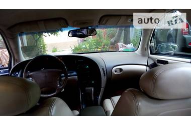 Седан Oldsmobile Aurora 1998 в 