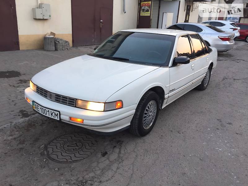 Oldsmobile Cutlass 1993 года