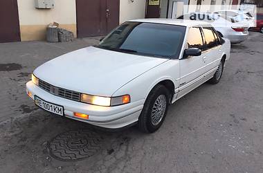 Седан Oldsmobile Cutlass 1993 в 
