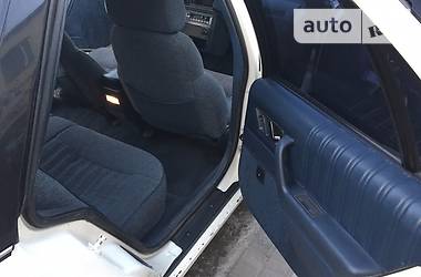 Седан Oldsmobile Cutlass 1993 в 