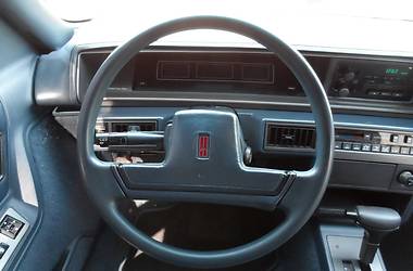 Седан Oldsmobile Cutlass 1993 в 