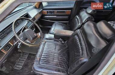 Седан Oldsmobile Ninety Eidht 1986 в 