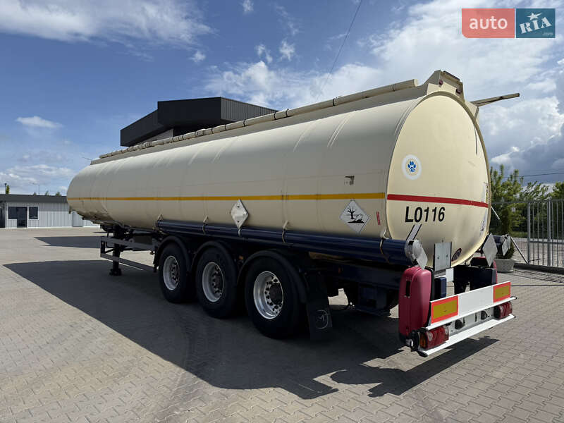 Цистерна полуприцеп OMT 40500 2008 в Виннице фото 4 Цистерна полуприцеп OMT 40500 2008 в Виннице