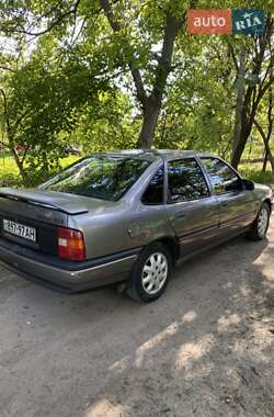 Седан Opel 1.8 Liter 1992 в Синельниковому