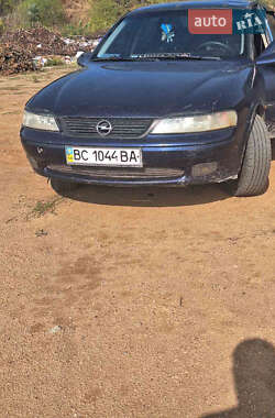Седан Opel 1.8 Liter 2004 в 