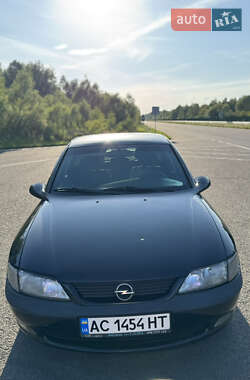 Седан Opel 1.8 Liter 1998 в 