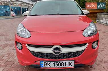 Хэтчбек Opel Adam 2013 в 