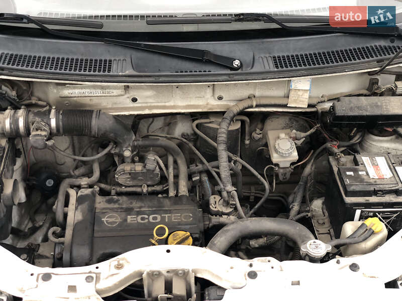 Мікровен Opel Agila 2001 в Львові фото 17 Мікровен Opel Agila 2001 в Львові