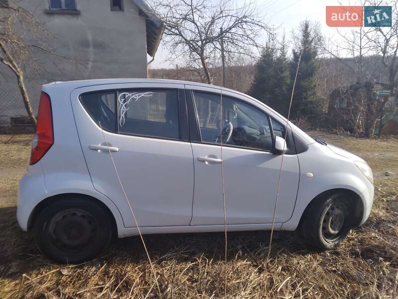 Хэтчбек Opel Agila 2010 в Моршине