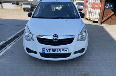 Хэтчбек Opel Agila 2009 в Долине