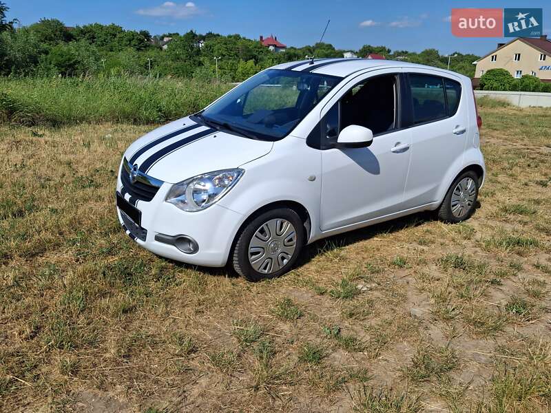 Opel Agila 2013