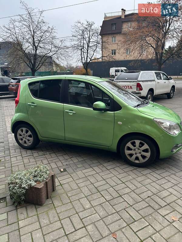 Хэтчбек Opel Agila 2008 в Киеве