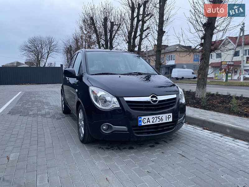 Хэтчбек Opel Agila 2010 в Новоархангельске фото 7 Хэтчбек Opel Agila 2010 в Новоархангельске