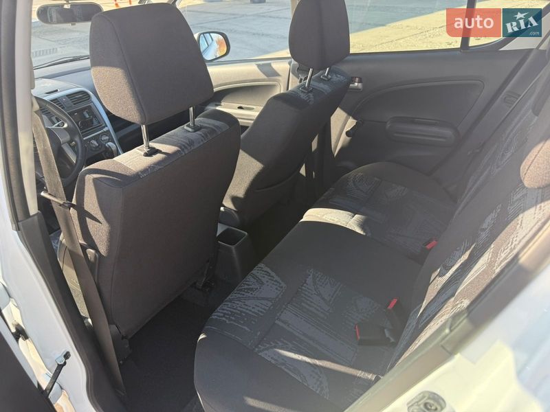 Хэтчбек Opel Agila 2011 в Ужгороде