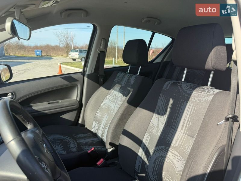 Хэтчбек Opel Agila 2011 в Ужгороде