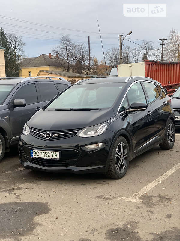 Хэтчбек Opel Ampera-e 2018 в Городке