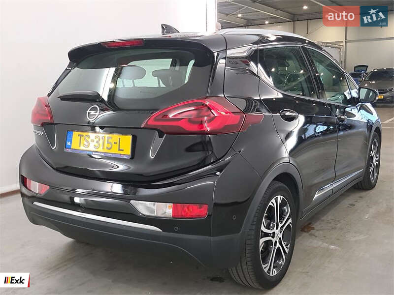 Хэтчбек Opel Ampera-e 2018 в Городке