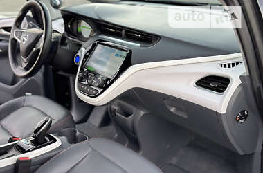 Хэтчбек Opel Ampera-e 2017 в 