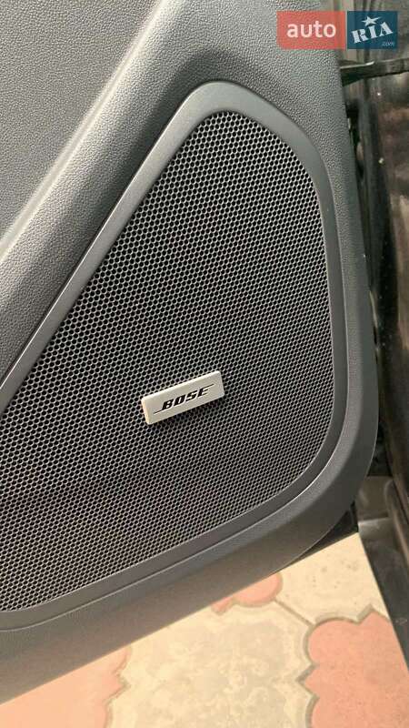 Хэтчбек Opel Ampera-e 2019 в Шептицькому фото 47 Хэтчбек Opel Ampera-e 2019 в Шептицькому