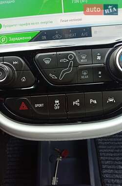 Хэтчбек Opel Ampera-e 2019 в Шептицькому