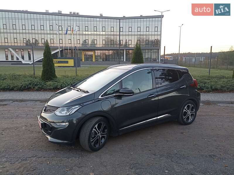 Хетчбек Opel Ampera-e 2017 в Бродах
