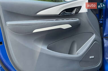 Хэтчбек Opel Ampera-e 2019 в 
