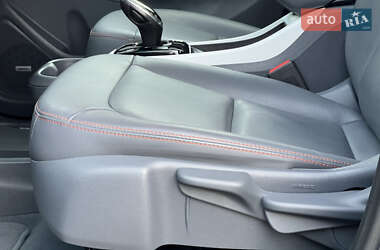 Хэтчбек Opel Ampera-e 2019 в 