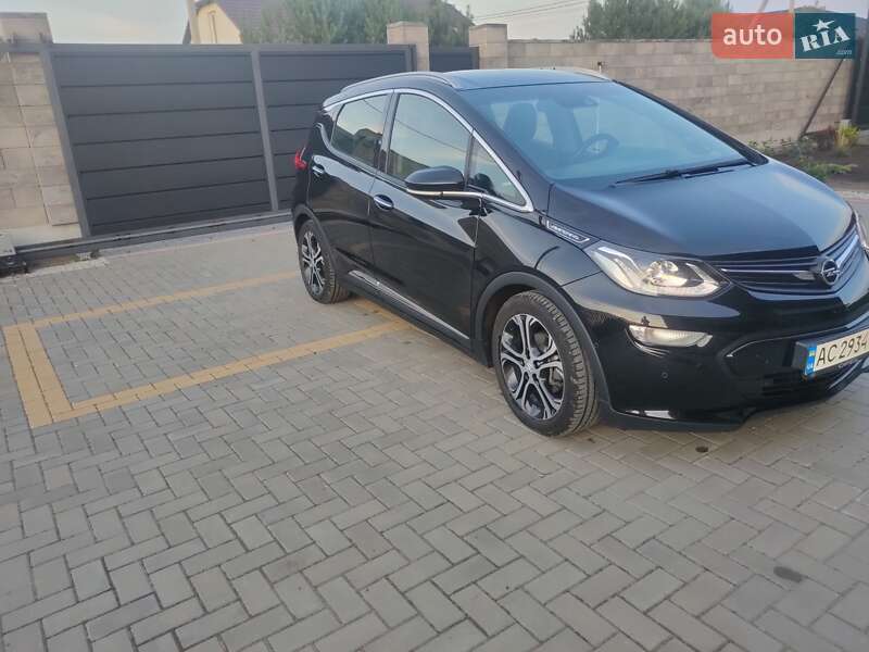 Хэтчбек Opel Ampera-e 2017 в Луцке